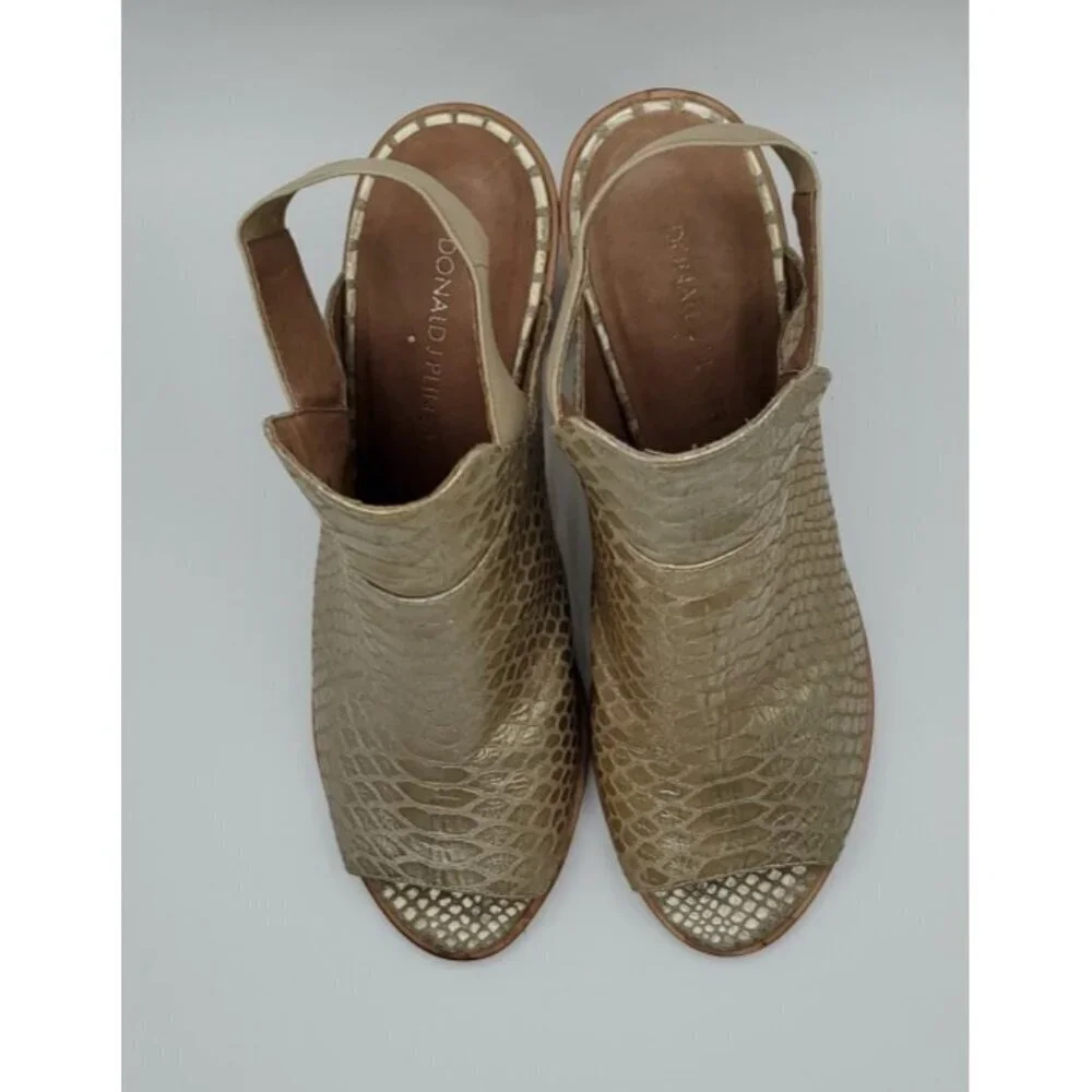 Donald PLINER Khloe Gold Leather Platino Snake Print Peep Toe Shoe Bootie Size 9